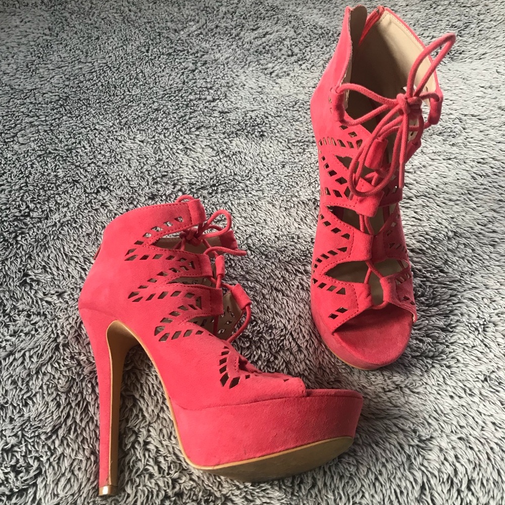 PINK High Heels Size 7/8